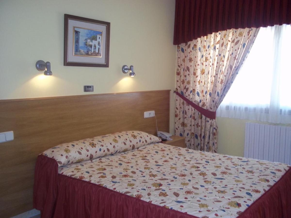 Hotel Suiza Arzua Room photo